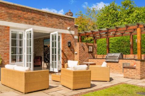 Patio Bbq Area