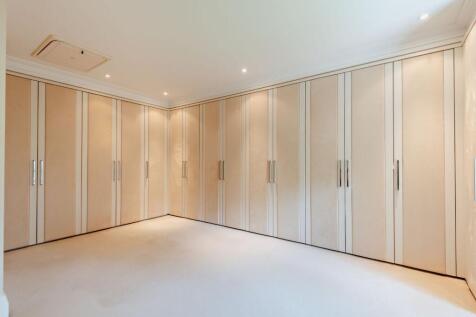 Dressing Room