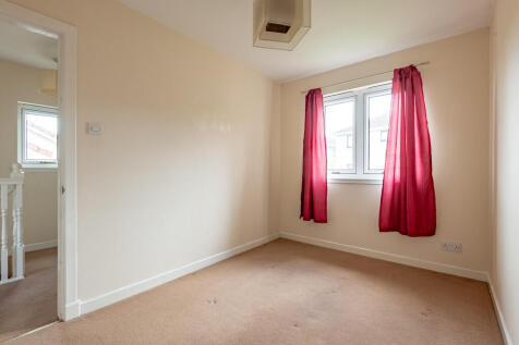 Rear Bedroom
