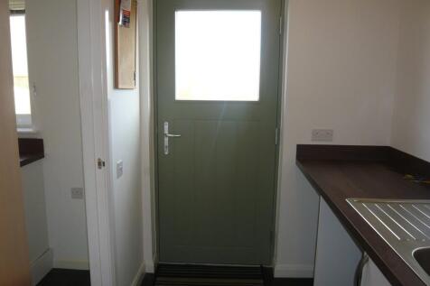 Utility Room/Back...