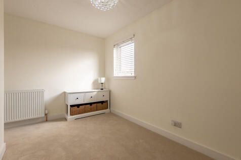 Rear Bedroom 