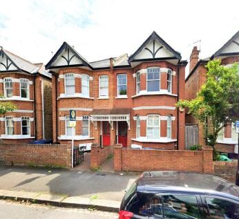Stunning One Bedroom Flat -  Newly  Refurbished