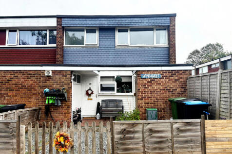 3 Bedroom - End Terrace house
