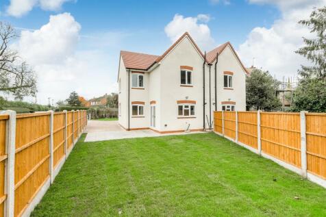 12b Austrey Lane , Newton Regis