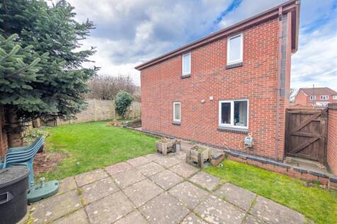 56 Barnsley Close, Atherstone