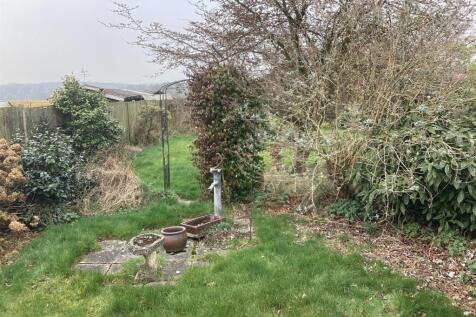 45 Birchley Heath Road, Birchley Heath