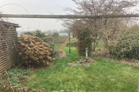 45 Birchley Heath Road, Birchley Heath