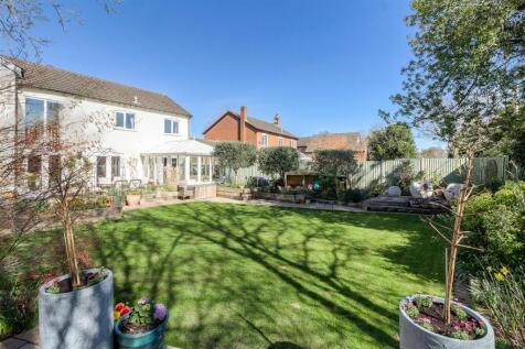 30 Main Road, Twycross