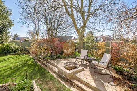 30 Main Road, Twycross