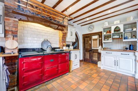 404 Tamworth Road, Amington