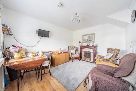 8 Daniel Road, Mancetter