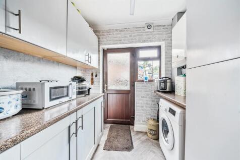8 Daniel Road, Mancetter