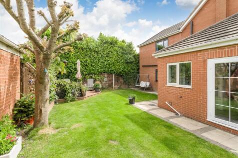 12 Newborough Close, Austrey