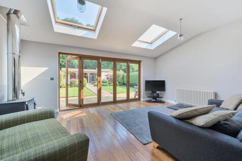 10 Woodside, Arley
