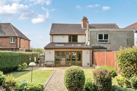 10 Woodside, Arley