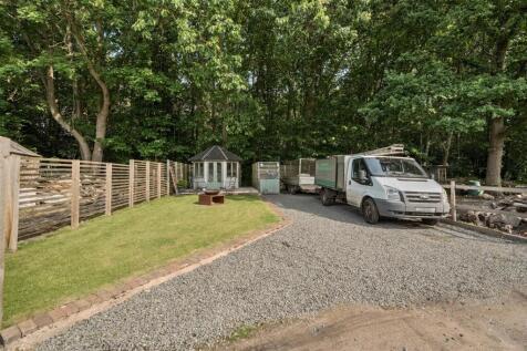 10 Woodside, Arley