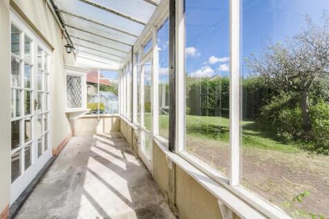 112 Lutterworth Road, Nuneaton