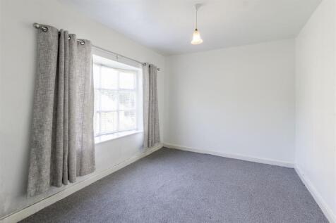 112 Lutterworth Road, Nuneaton 014.jpg