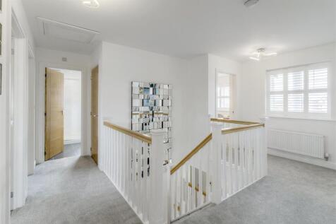 1 Farthington Drive, Nuneaton