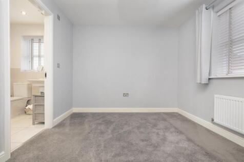 13 Wulfric Avenue, Austrey