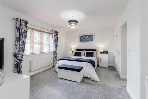51 Boulters Lane, Wood End