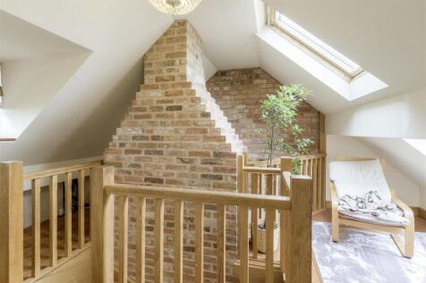 21 Leather Mills Lane, Hartshill