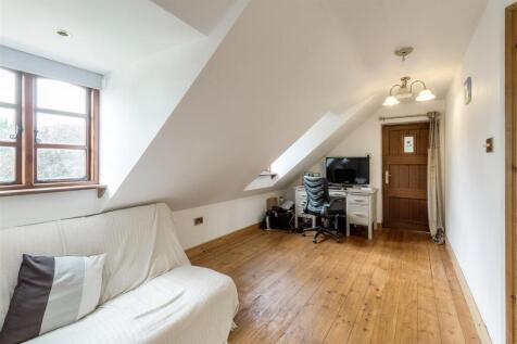 21 Leather Mills Lane, Hartshill
