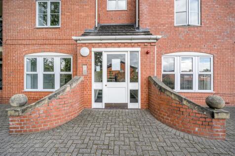 47 Penny Hapenny Court, Atherstone