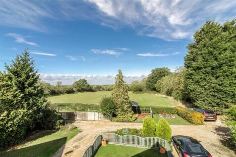 7 Weston Hall Stables, Bulkington