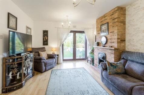 7 Weston Hall Stables, Bulkington