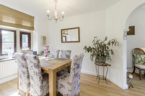 7 Weston Hall Stables, Bulkington