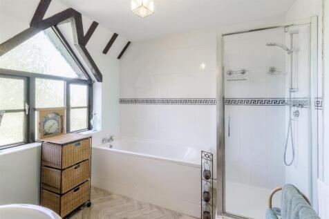 7 Weston Hall Stables, Bulkington