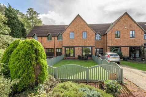 7 Weston Hall Stables, Bulkington