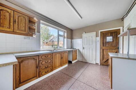 1 Lime Grove, Newton Regis