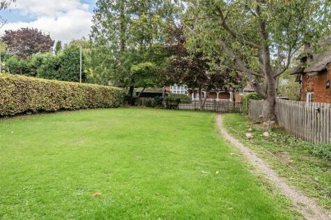 1 Lime Grove, Newton Regis