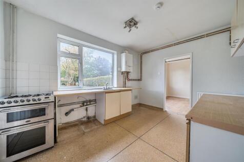 2 Lime Grove, Newton Regis