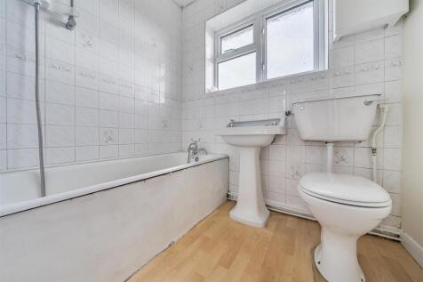 2 Lime Grove, Newton Regis