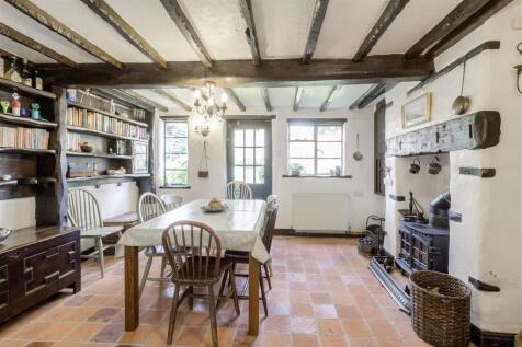 128 Main Street, Clifton Campville