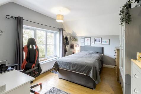 128 Main Street, Clifton Campville