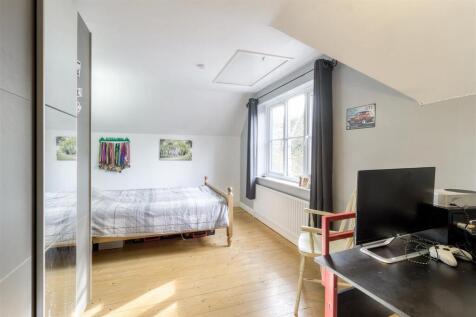 128 Main Street, Clifton Campville