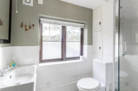 128 Main Street, Clifton Campville