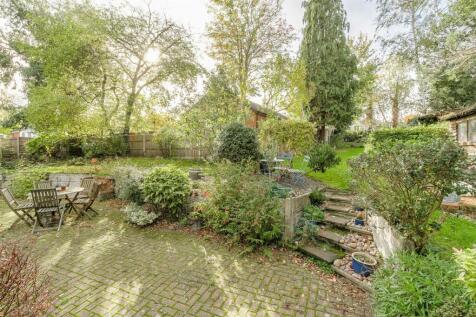 128 Main Street, Clifton Campville