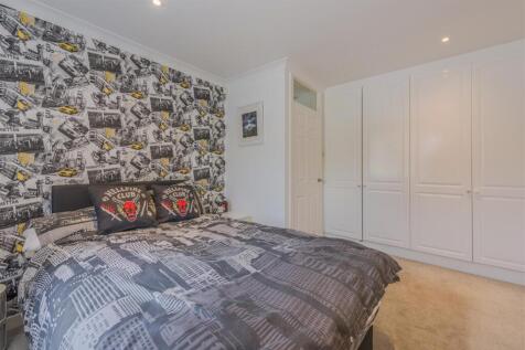 100 Austrey Road, Warton