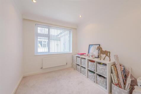 100 Austrey Road, Warton