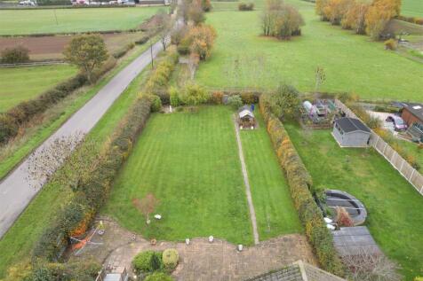 100 Austrey Road, Warton