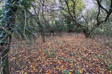 Land at Robinson End