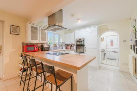 3 Flavel Court, Austrey