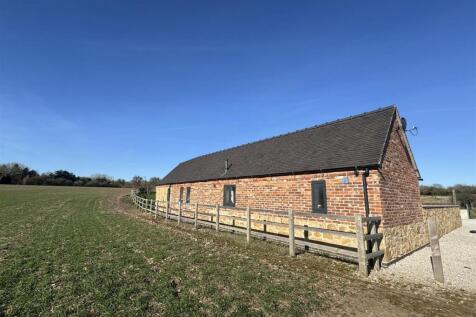 Side elevation Hillcroft Barn..jpeg