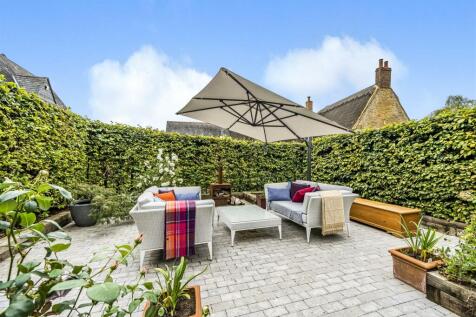 The Barns, Duchess End