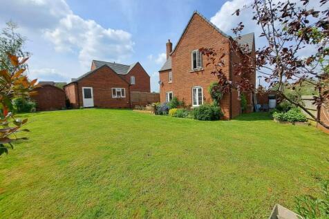 John Campbell Close, Flore